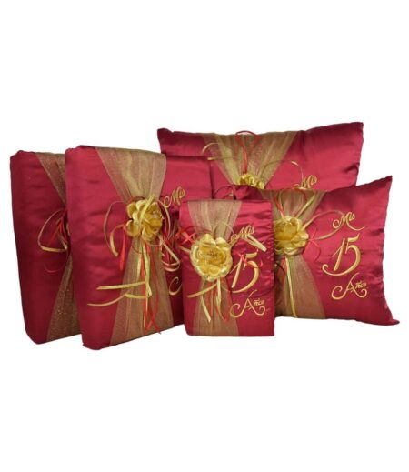 5 Pc Red Wine and Gold (Rojo Vino & Plata) Mis 15 Anos Quinceanera Pillow Set (Bible spanish Version) – Viva Party