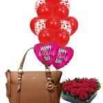 Gift Elegance: A Luxury Satchel for Mother's Day with a Charming Balloon Bouquet and a Heartful of Fresh Roses. – Viva Party