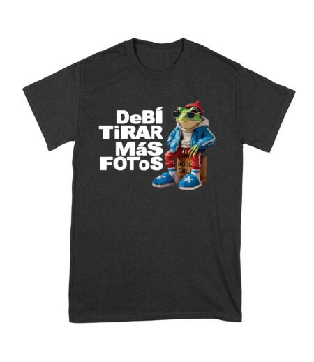 Debi Tira M?s Fotos Frog with Frog Puerto Rico Graphic T-Shirt, Trendy Design, Comfortable Cotton Tee, Cool Style for Culture and Frog Lovers Unisex Youth – Viva Party