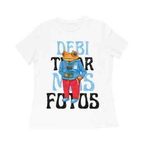 Debi Tira Mas Fotos Graphic T-Shirt, Trendy Design, Comfortable Cotton Tee, Cool Style for Music and Fashion Lovers Women Relaxed