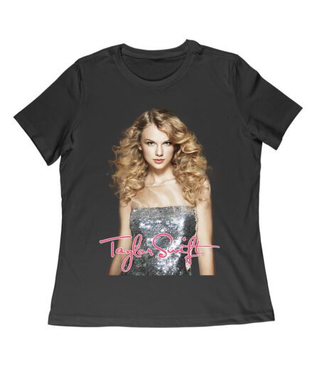 Taylor-Swift Classic Look with Curls and Charm T-Shirt Women Relaxed – Viva Party