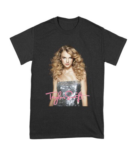 Taylor-Swift Classic Look with Curls and Charm T-Shirt Unisex Youth – Viva Party