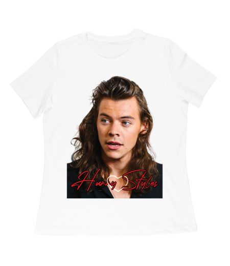 Close-Up Face Hary-Styls Fan Art Tee with Signature Script Font Women Relaxed