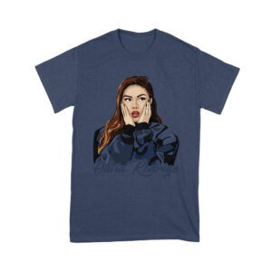 Shocked Expression Olivia Rodrigo T-Shirt with Bold Hoodie Look Unisex Youth