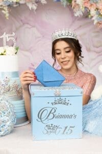 Light blue quinceanera bouquet 13 inches - Image 9