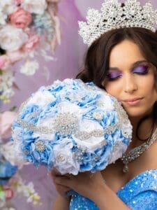 Light blue full quinceanera package - Image 8